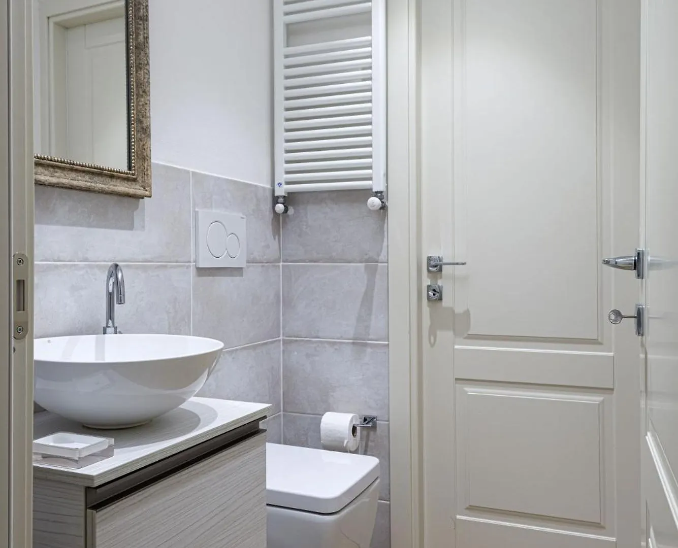 Apartment Unyca - Peaceful Retreat In The Heart Of Florence