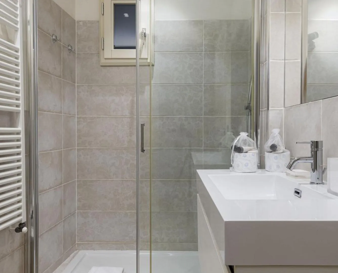 Unyca - Peaceful Retreat In The Heart Of Florence